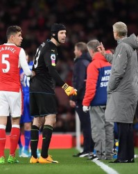  阿森纳新星双响击溃伦敦对手  