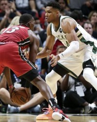  阿德巴约两双热火复仇雄鹿  