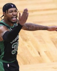  洛里昂旧将回归救主，替补登场上演梅开二度  