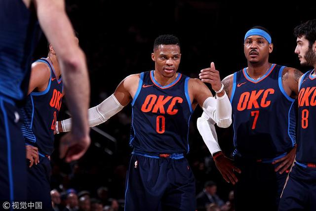  雷霆新秀隔扣戈贝尔引爆全场  