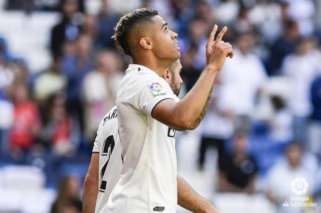  斯图加特青年才俊闪耀，十九岁小将梅开二度